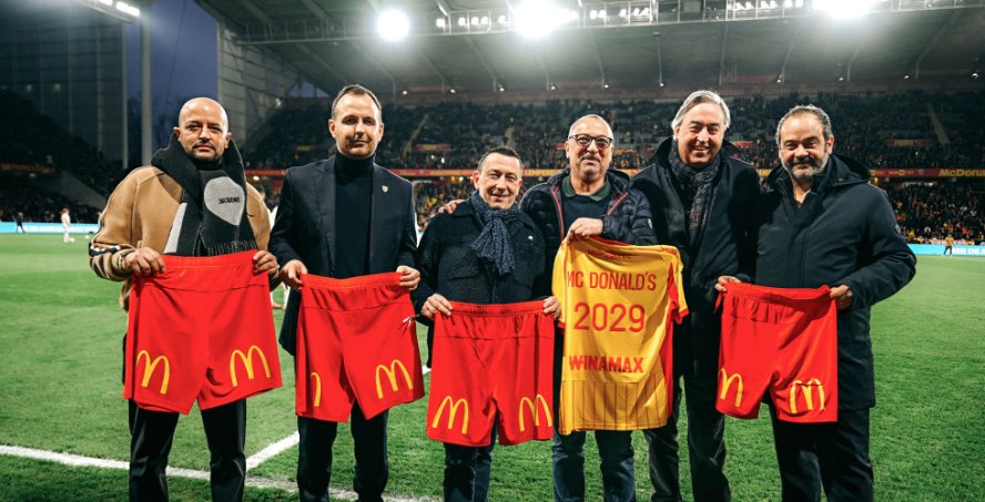 麦当劳，仍是《赛车！》菜单上的合作伙伴。