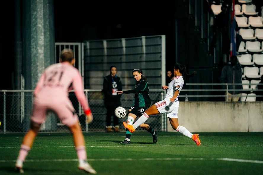 进攻线 Lyonnes-RC Lens（1-0）：荣誉